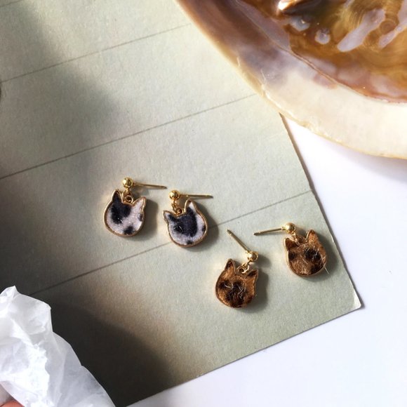 Kitty Cat Head Leopard Fabric Earrings - Picture 2 of 15